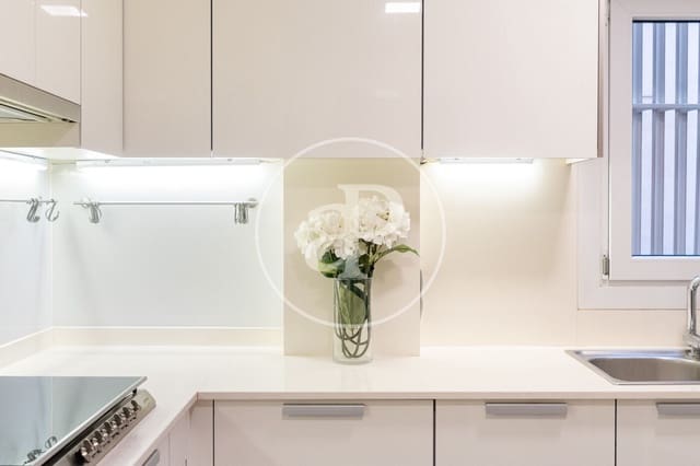 3 bedroom Apartment for sale in Monti-Sion, Palma de Mallorca - € 1,680,000 (Ref: 9555855)