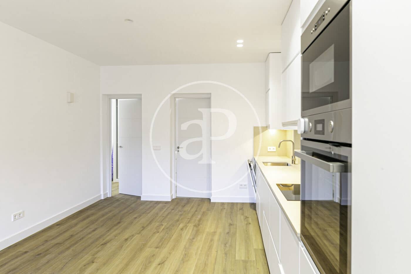 3 soveværelse Lejlighed til leje i Palma de Mallorca - € 2.300 (Ref: 9555857)