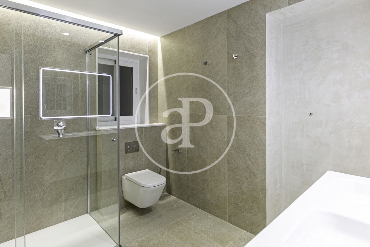 3 soveværelse Lejlighed til leje i Palma de Mallorca - € 2.300 (Ref: 9555857)