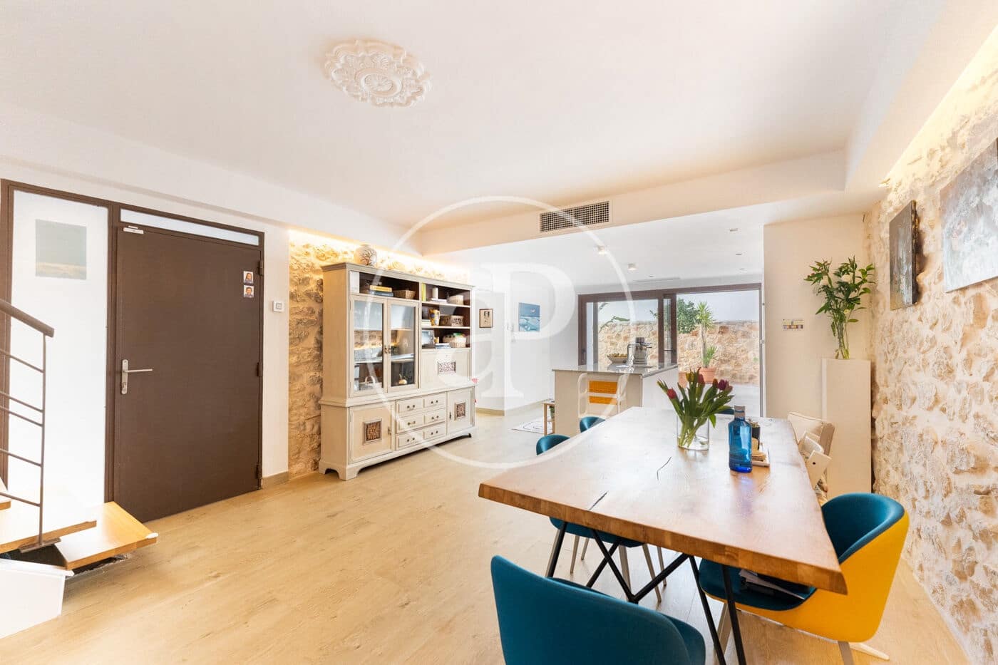 4 bedroom Villa for sale in Lloseta with pool - € 1,500,000 (Ref: 9561817)