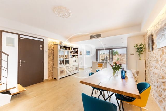 4 bedroom Villa for sale in Lloseta with pool - € 1,500,000 (Ref: 9561817)