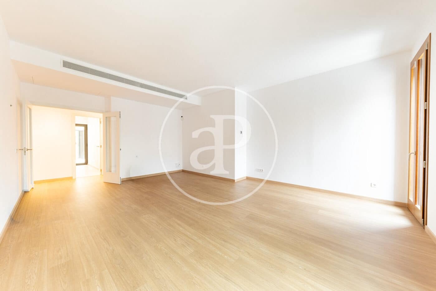 3 bedroom Apartment for rent in Palma de Mallorca - € 2,800 (Ref: 9565257)