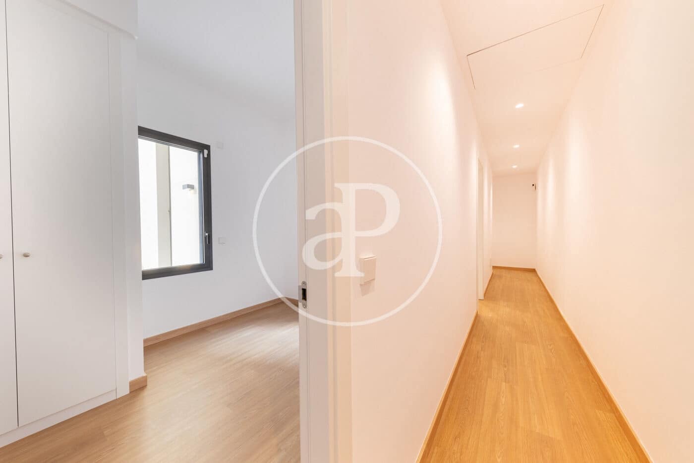 3 bedroom Apartment for rent in Palma de Mallorca - € 2,800 (Ref: 9565257)