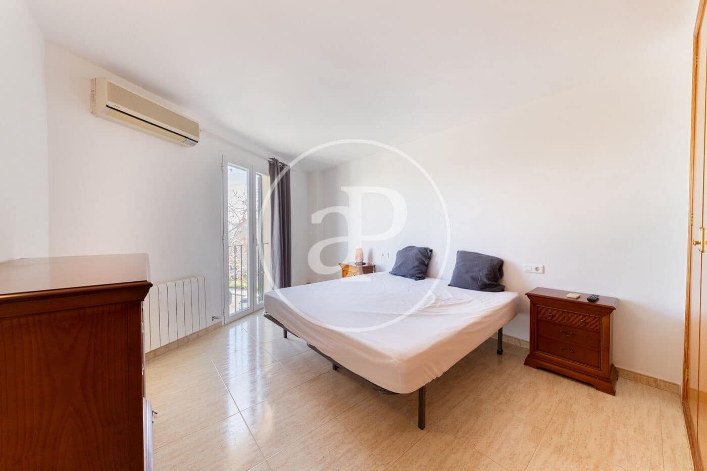 3 bedroom Penthouse for rent in Palma de Mallorca - € 2,000 (Ref: 9568687)