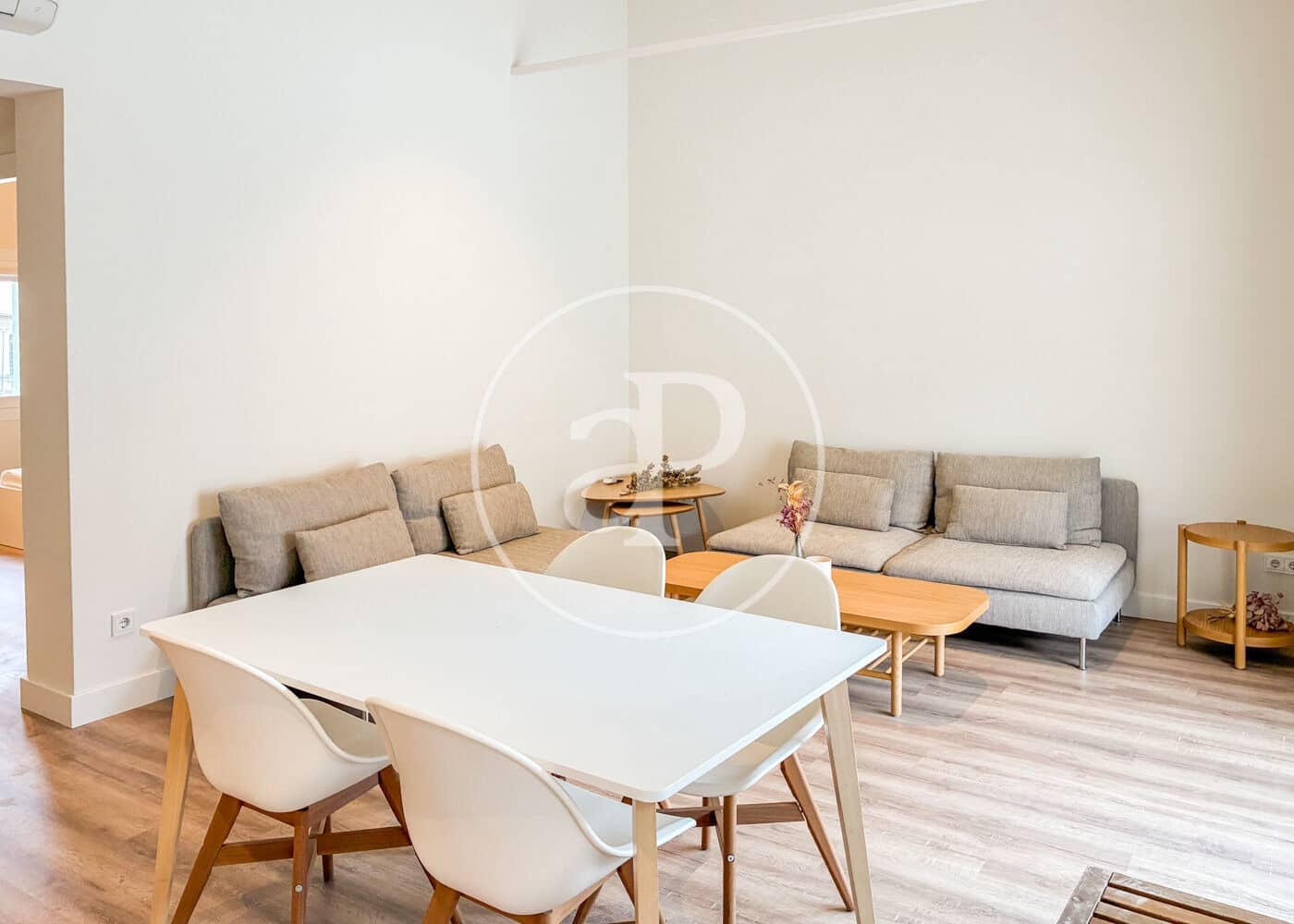 11 soveværelse Lejlighed til leje i Palma de Mallorca - € 13.500 (Ref: 9568688)