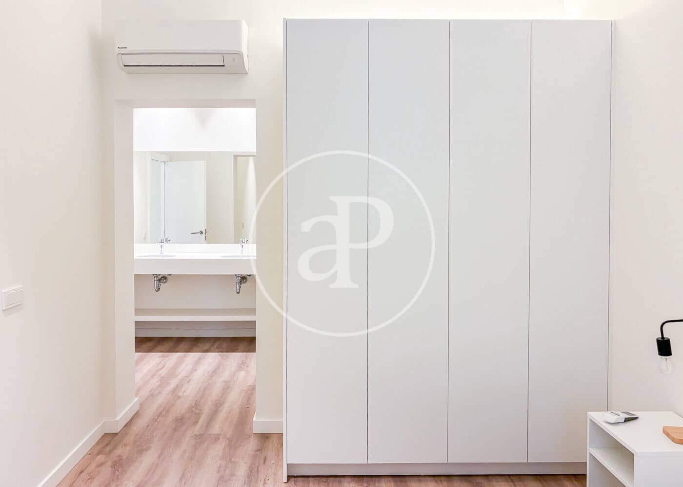 11 soveværelse Lejlighed til leje i Palma de Mallorca - € 13.500 (Ref: 9568688)