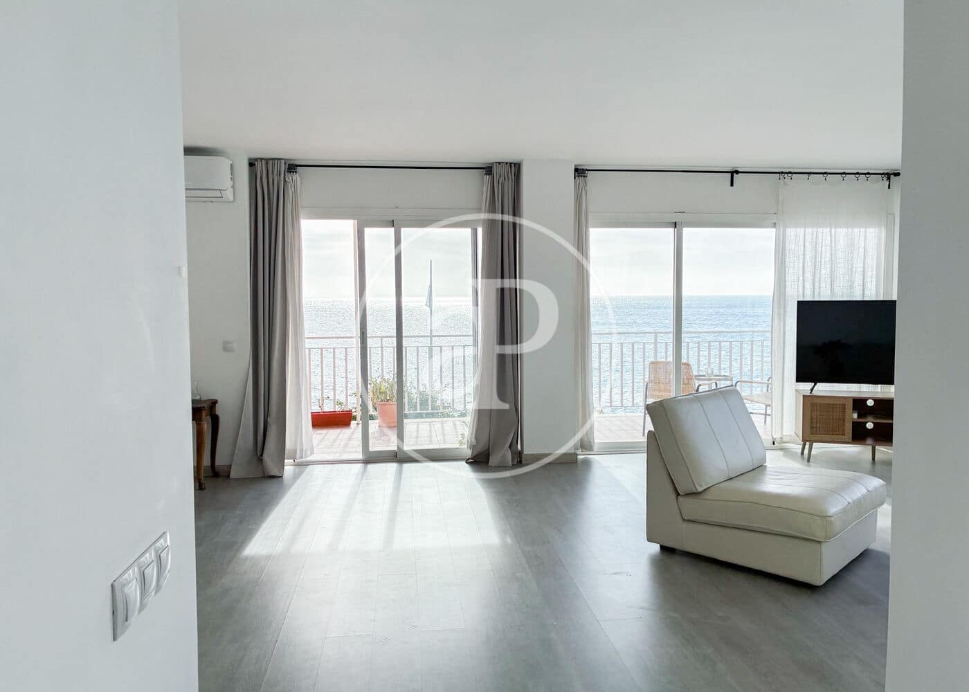 Apartamento de 3 habitaciones en San Agustín / Sant Agustí en alquiler con piscina - 3.500 € (Ref: 9568689)