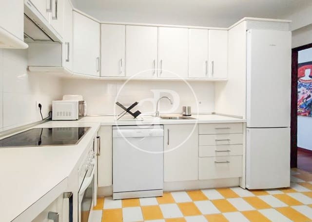 3 bedroom Apartment for rent in Zona Portuaria, Palma de Mallorca - € 2,800 (Ref: 9568690)