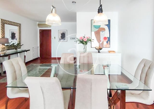 3 bedroom Apartment for rent in Zona Portuaria, Palma de Mallorca - € 2,800 (Ref: 9568690)