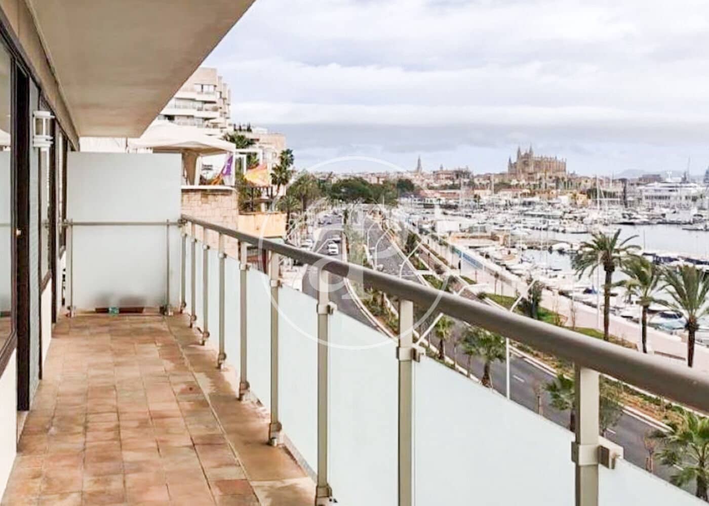3 bedroom Apartment for rent in Palma de Mallorca - € 2,800 (Ref: 9568690)