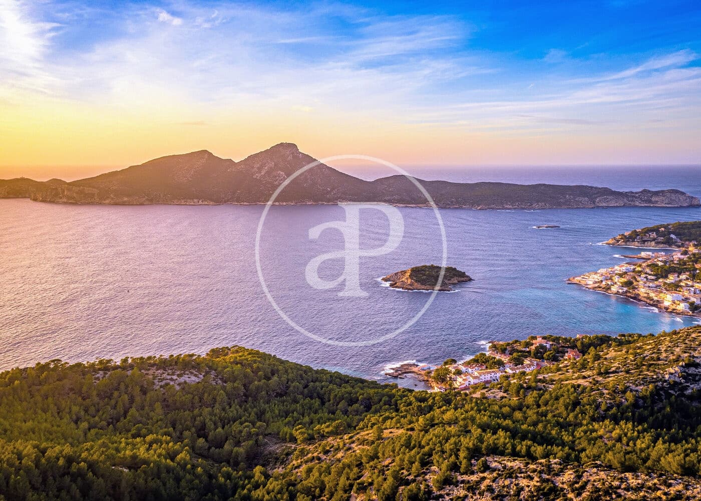 Apartamento de 3 habitaciones en Sant Elm en venta con piscina - 880.000 € (Ref: 9571193)