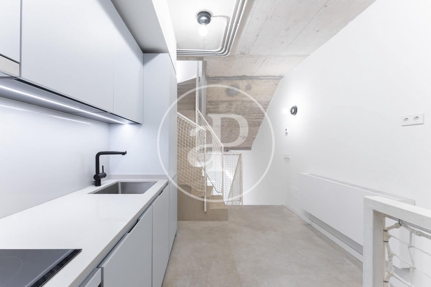 Appartement de 2 chambres à louer à Palma de Mallorca avec piscine - 1 900 € (Ref: 9582970)