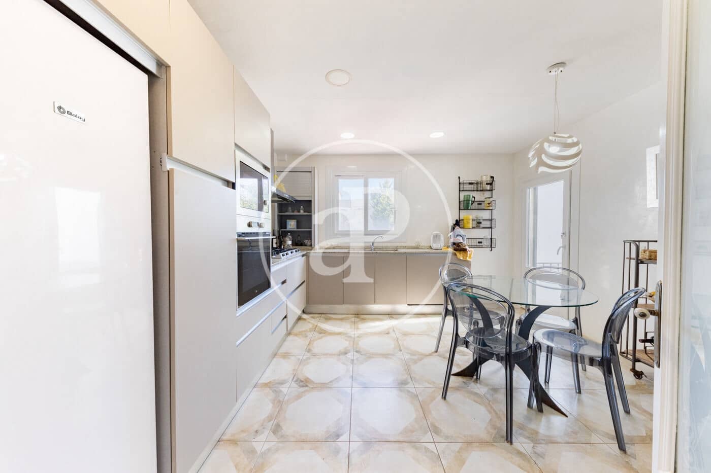 5 bedroom Villa for sale in Son Veri Nou with pool - € 1,175,000 (Ref: 9591321)