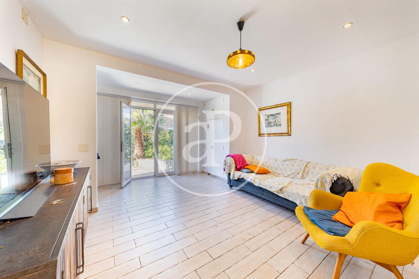 5 bedroom Villa for sale in Son Veri Nou with pool - € 1,175,000 (Ref: 9591321)