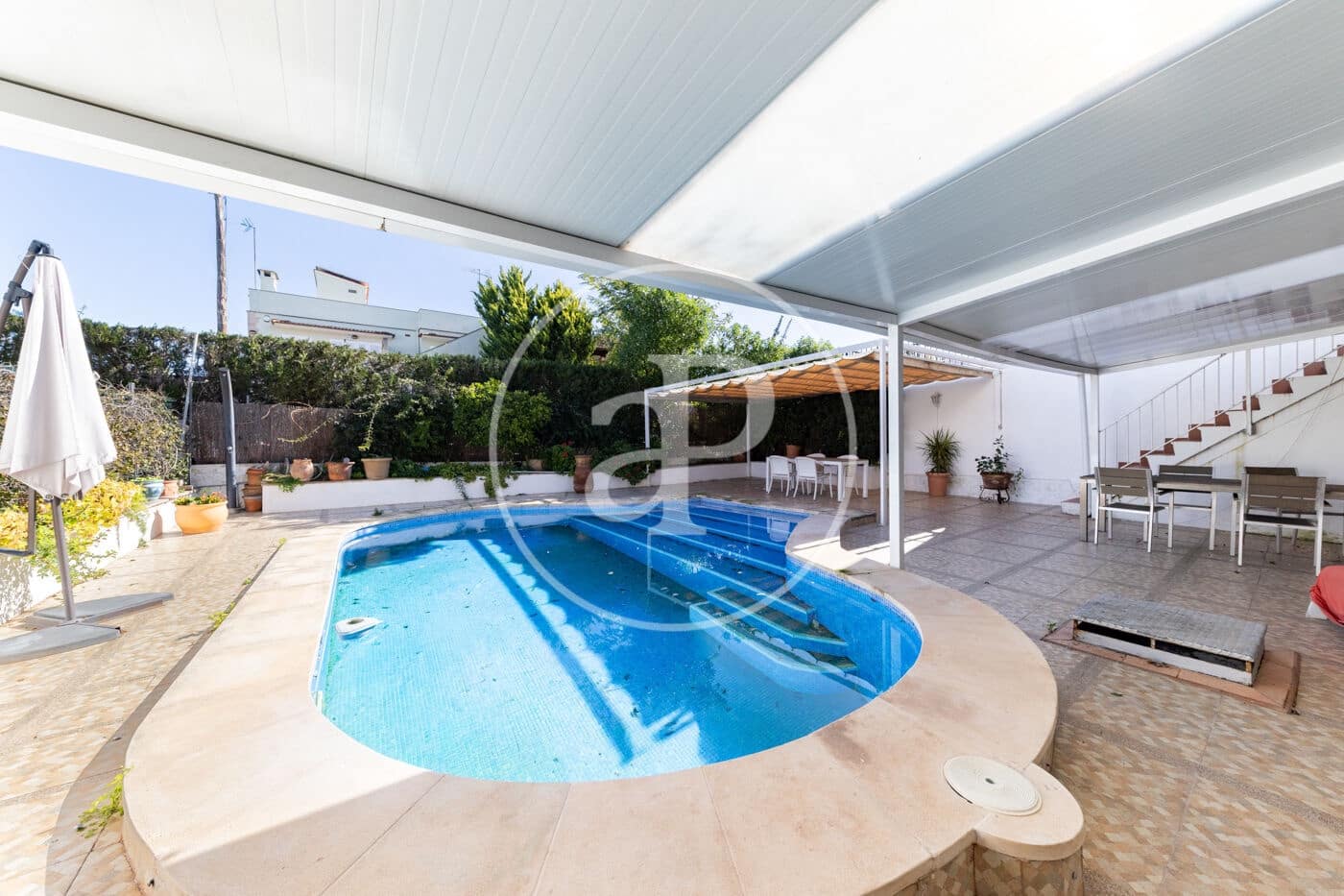 5 bedroom Villa for sale in Son Veri Nou with pool - € 1,175,000 (Ref: 9591321)