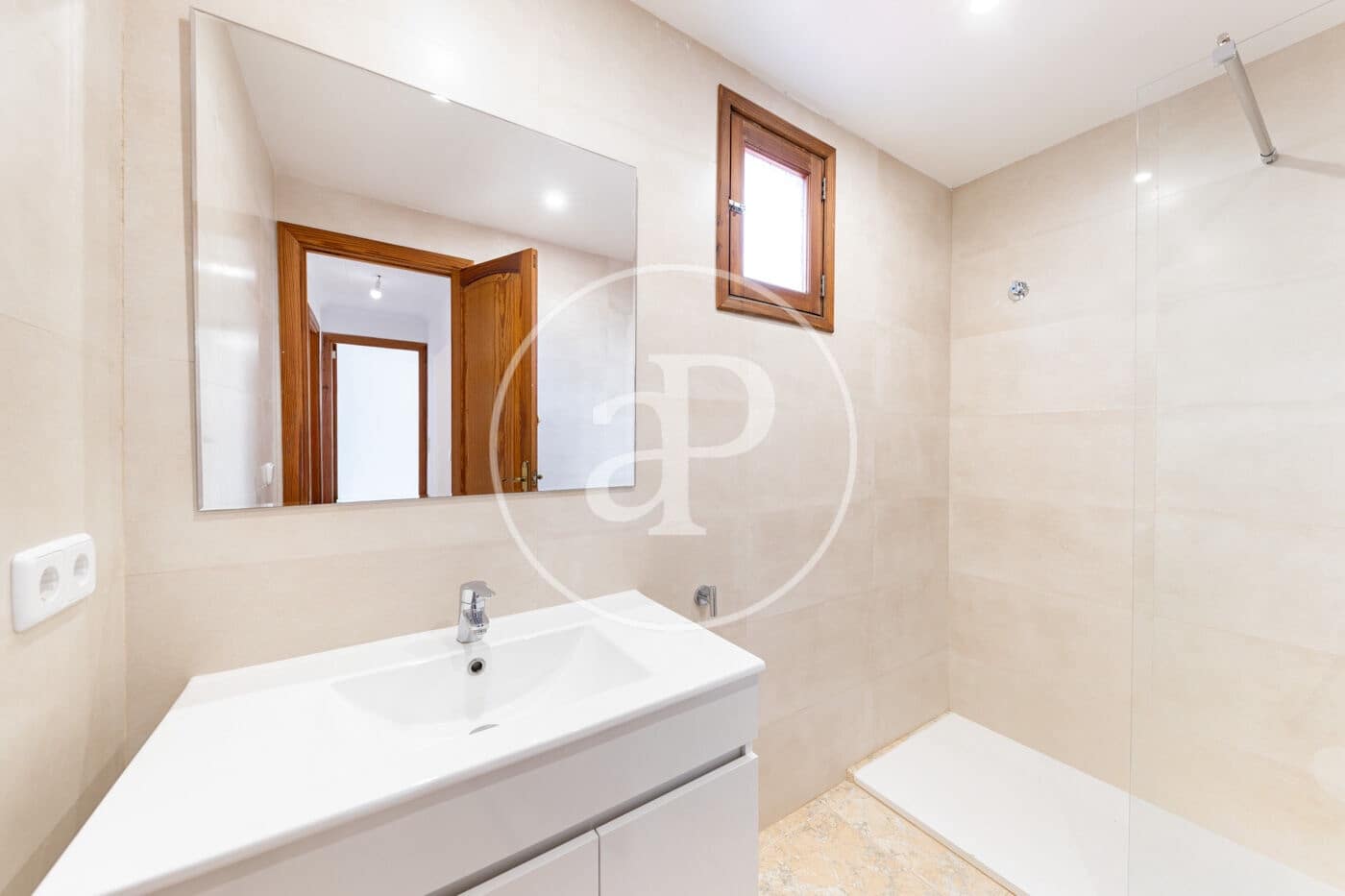 2 slaapkamer Penthouse te huur in Palma de Mallorca - € 2.200 (Ref: 9605002)