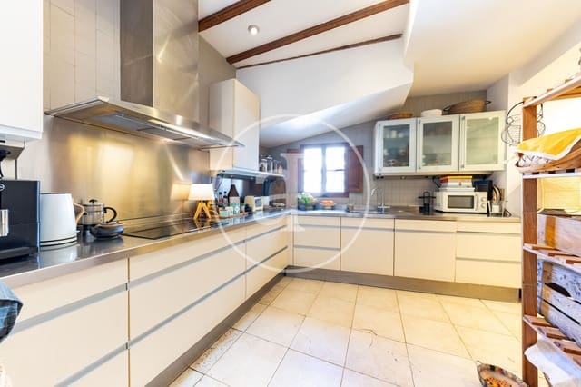 4 bedroom Villa for sale in El Terreno, Palma de Mallorca with pool - € 2,795,000 (Ref: 9619594)