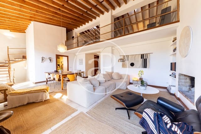 4 bedroom Villa for sale in El Terreno, Palma de Mallorca with pool - € 2,795,000 (Ref: 9619594)