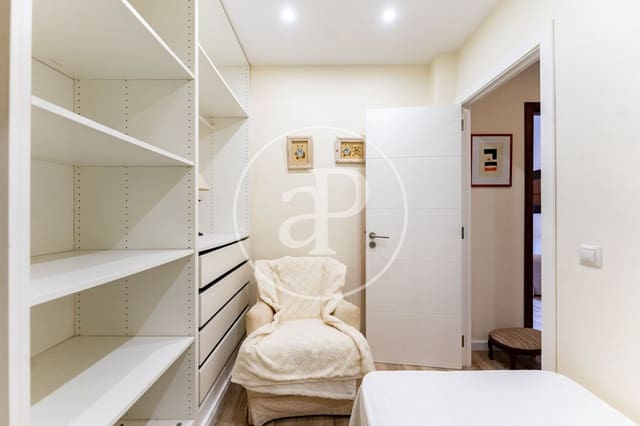 3 soveværelse Lejlighed til leje i Pere Garau, Palma de Mallorca - € 1.800 (Ref: 9625955)