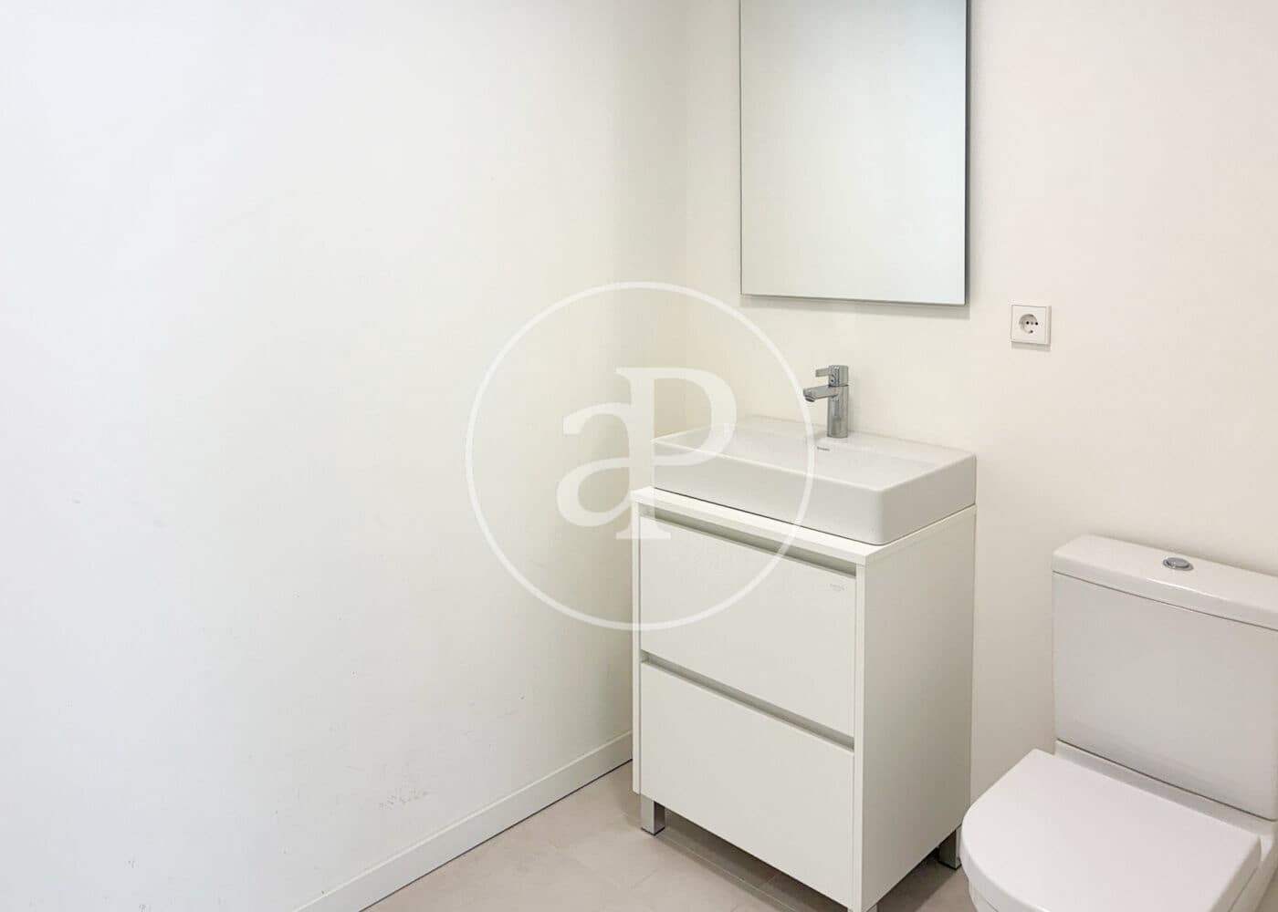 Apartamento de 2 habitaciones en Palma de Mallorca en alquiler con piscina - 2.300 € (Ref: 9656122)