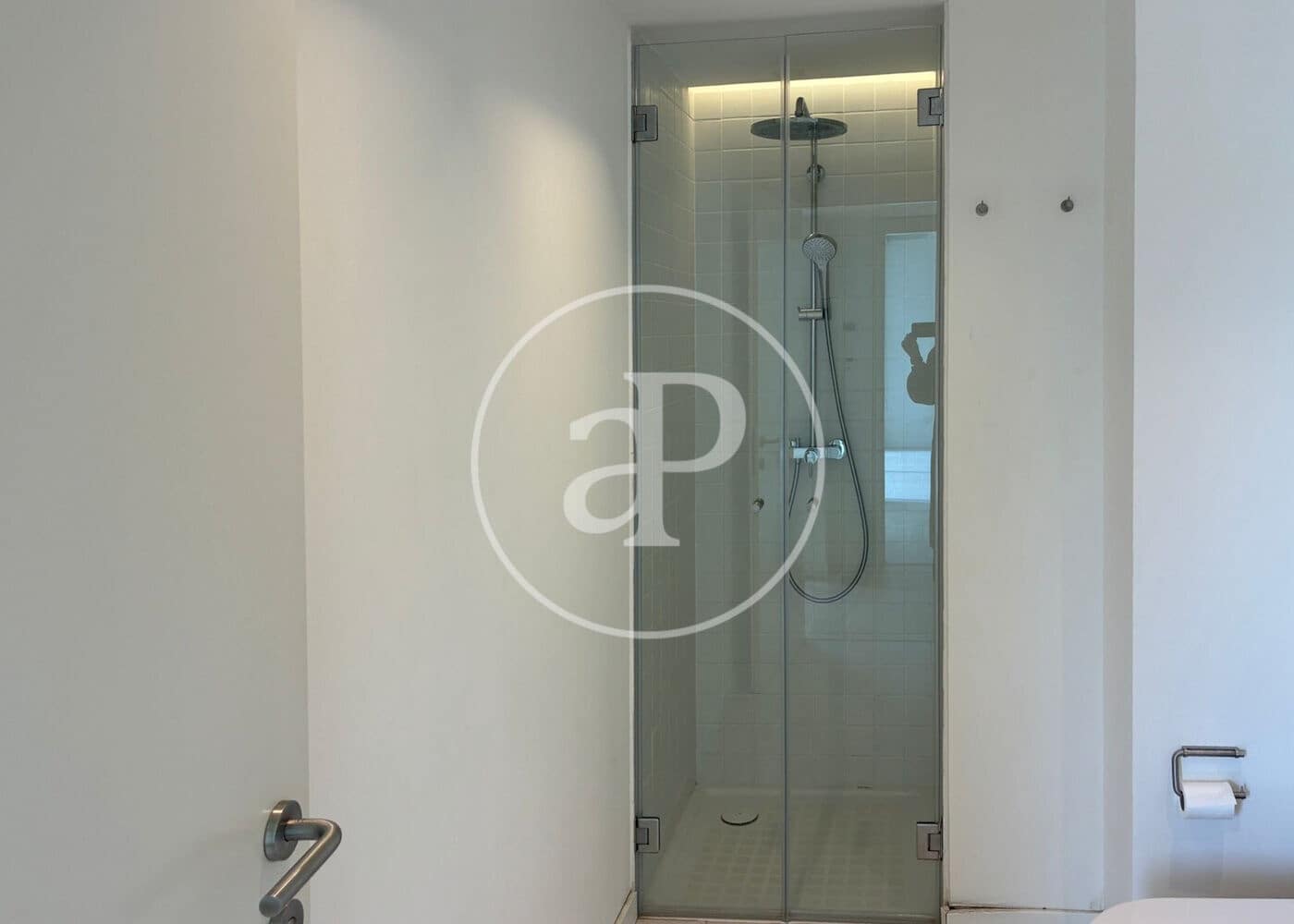 Apartamento de 2 habitaciones en Palma de Mallorca en alquiler con piscina - 2.300 € (Ref: 9656122)
