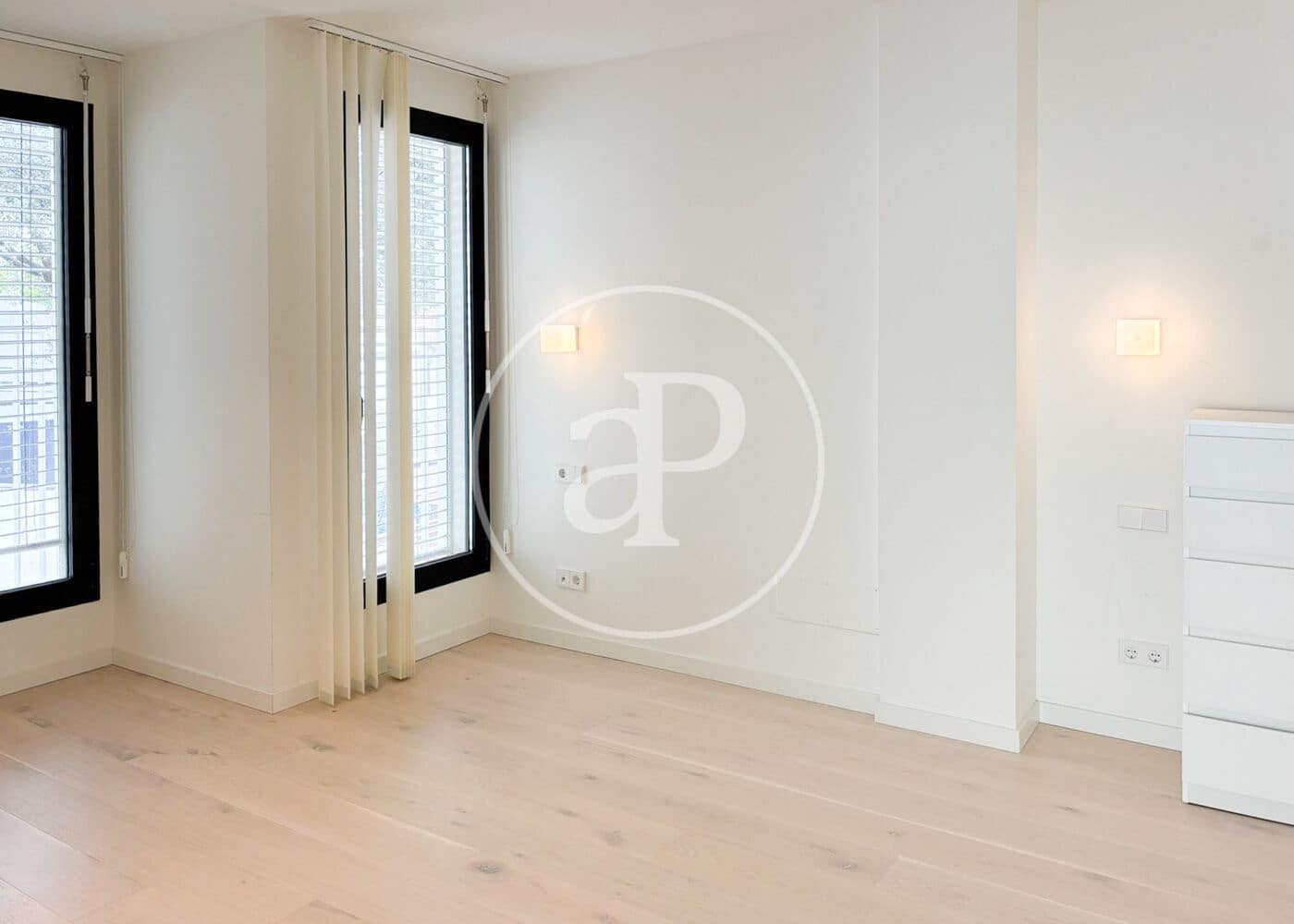 Apartamento de 2 habitaciones en Palma de Mallorca en alquiler con piscina - 2.300 € (Ref: 9656122)