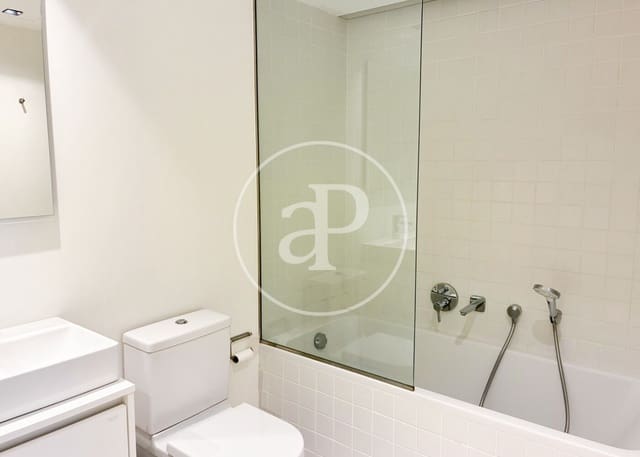 Apartamento de 2 habitaciones en El Terreno, Palma de Mallorca en alquiler con piscina - 2.300 € (Ref: 9656122)