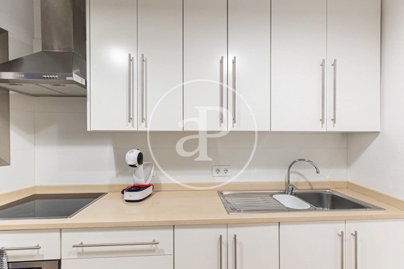 1 soveværelse Lejlighed til leje i Palma de Mallorca - € 1.600 (Ref: 9656124)