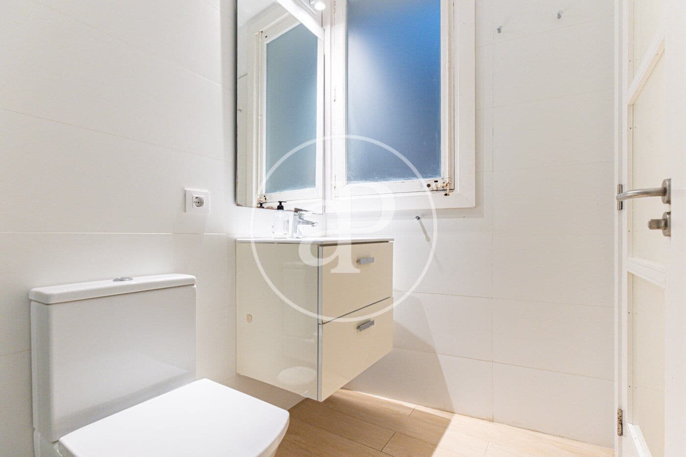 1 soveværelse Lejlighed til leje i Palma de Mallorca - € 1.600 (Ref: 9656124)