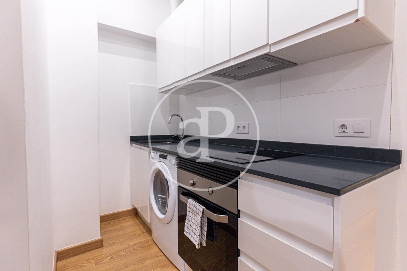 1 soveværelse Lejlighed til leje i Palma de Mallorca - € 1.600 (Ref: 9656125)