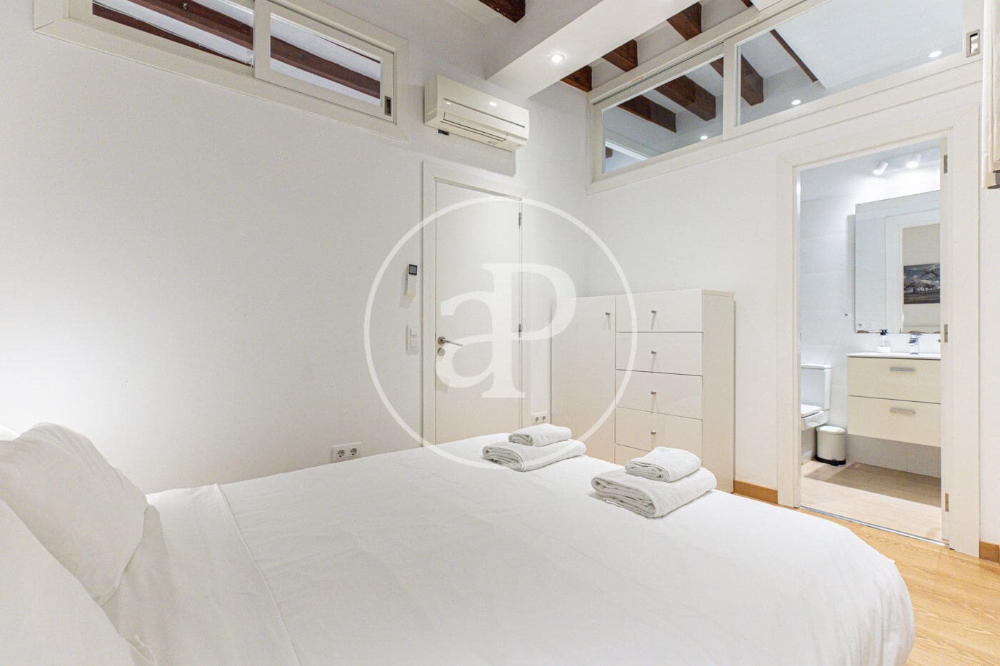 1 soveværelse Lejlighed til leje i Palma de Mallorca - € 1.600 (Ref: 9656125)