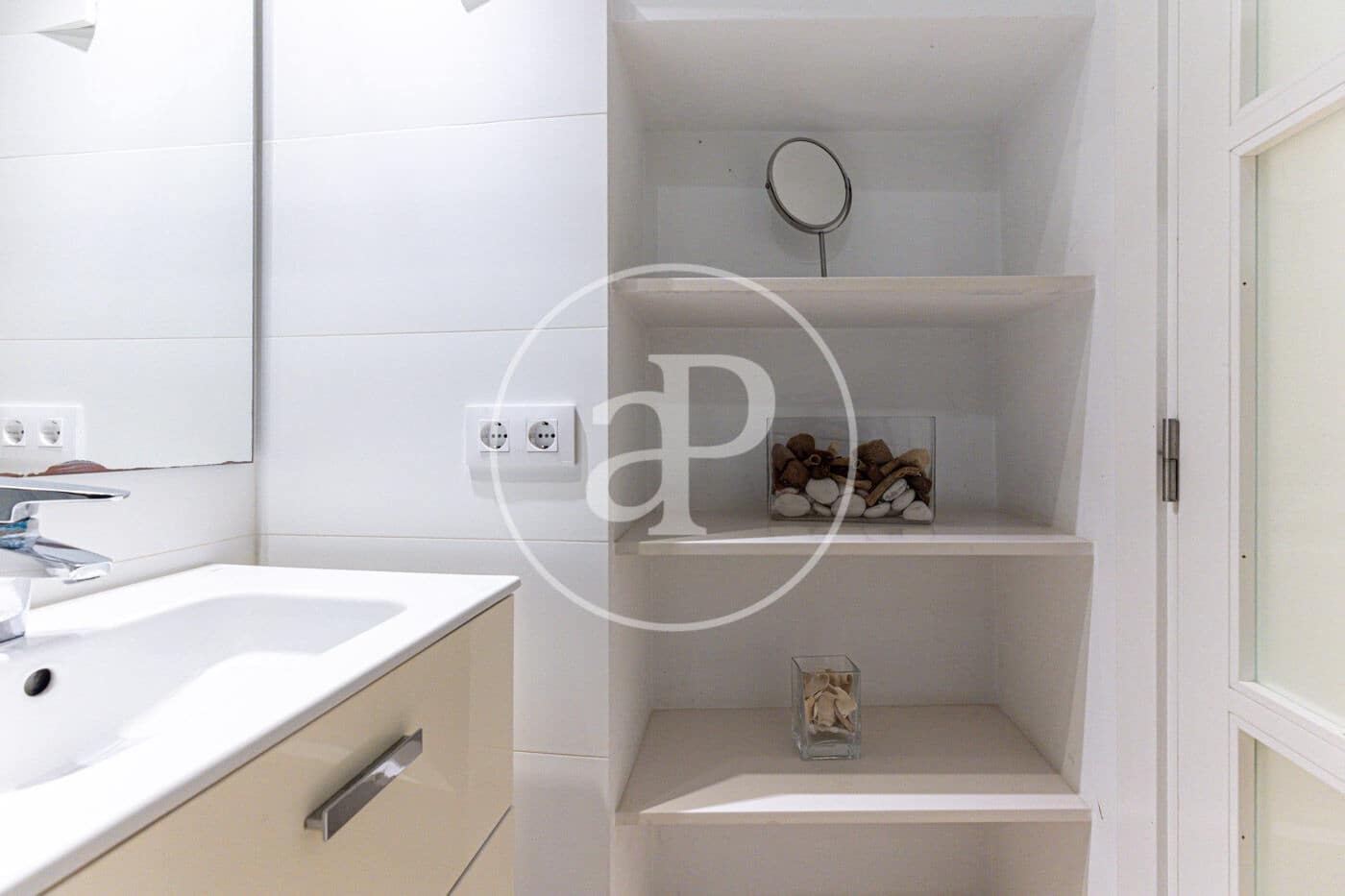 1 soveværelse Lejlighed til leje i Palma de Mallorca - € 1.600 (Ref: 9656125)