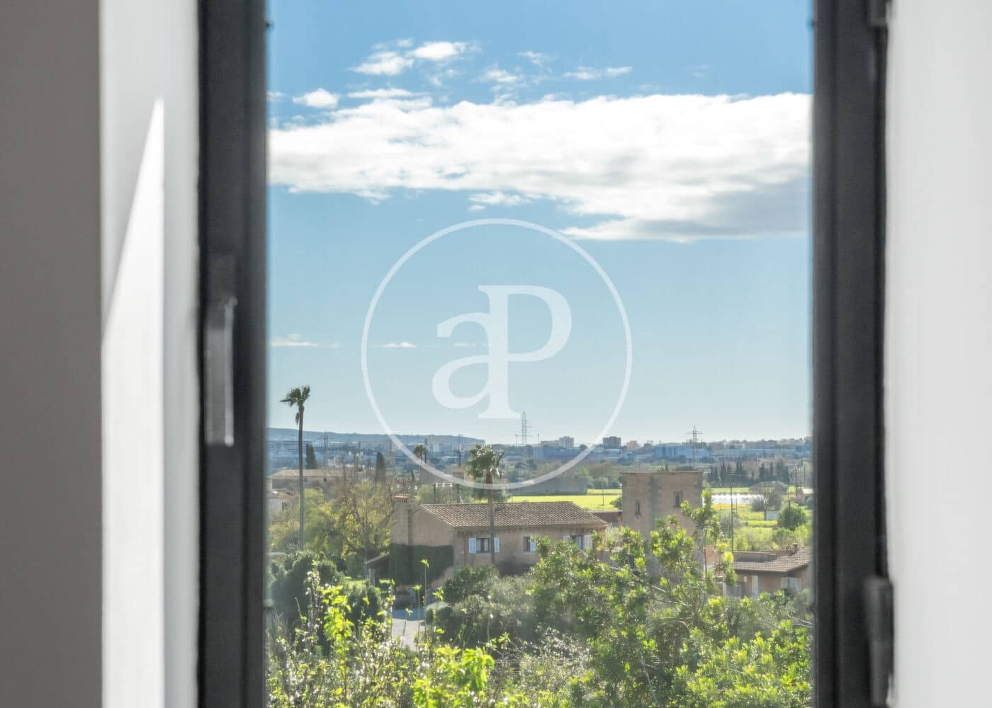 4 makuuhuone Huvila myytävänä paikassa Son Ferriol - 1 390 000 € (Ref: 9677504)