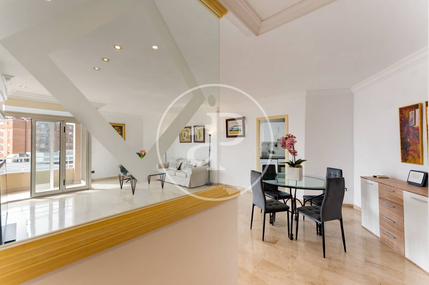 Apartamento de 2 habitaciones en Palma de Mallorca en alquiler con piscina - 2.500 € (Ref: 9677506)