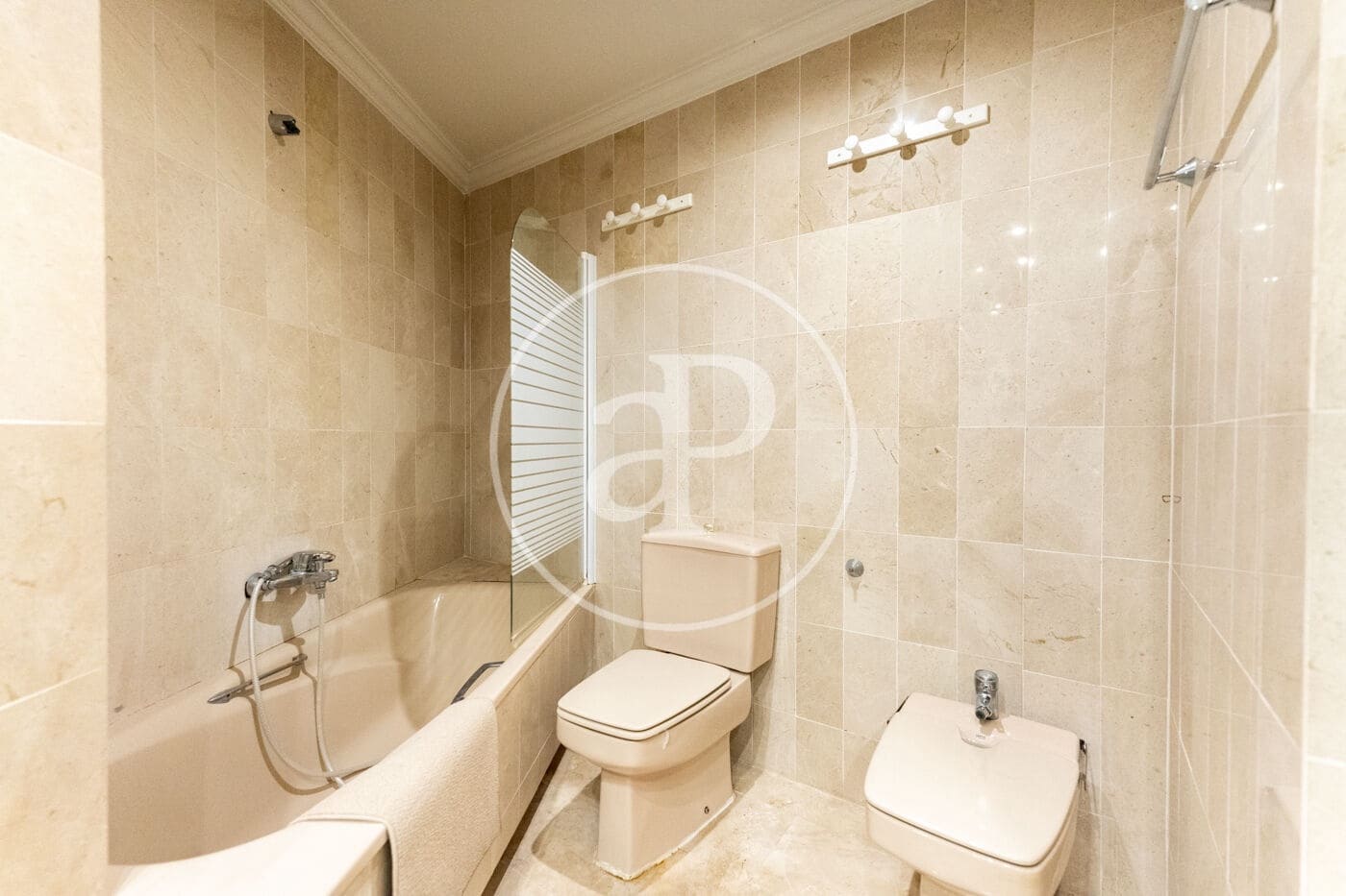 Apartamento de 2 habitaciones en Palma de Mallorca en alquiler con piscina - 2.500 € (Ref: 9677506)