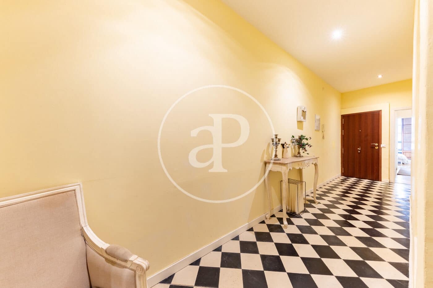 Apartamento de 2 habitaciones en Palma de Mallorca en alquiler - 1.800 € (Ref: 9677507)