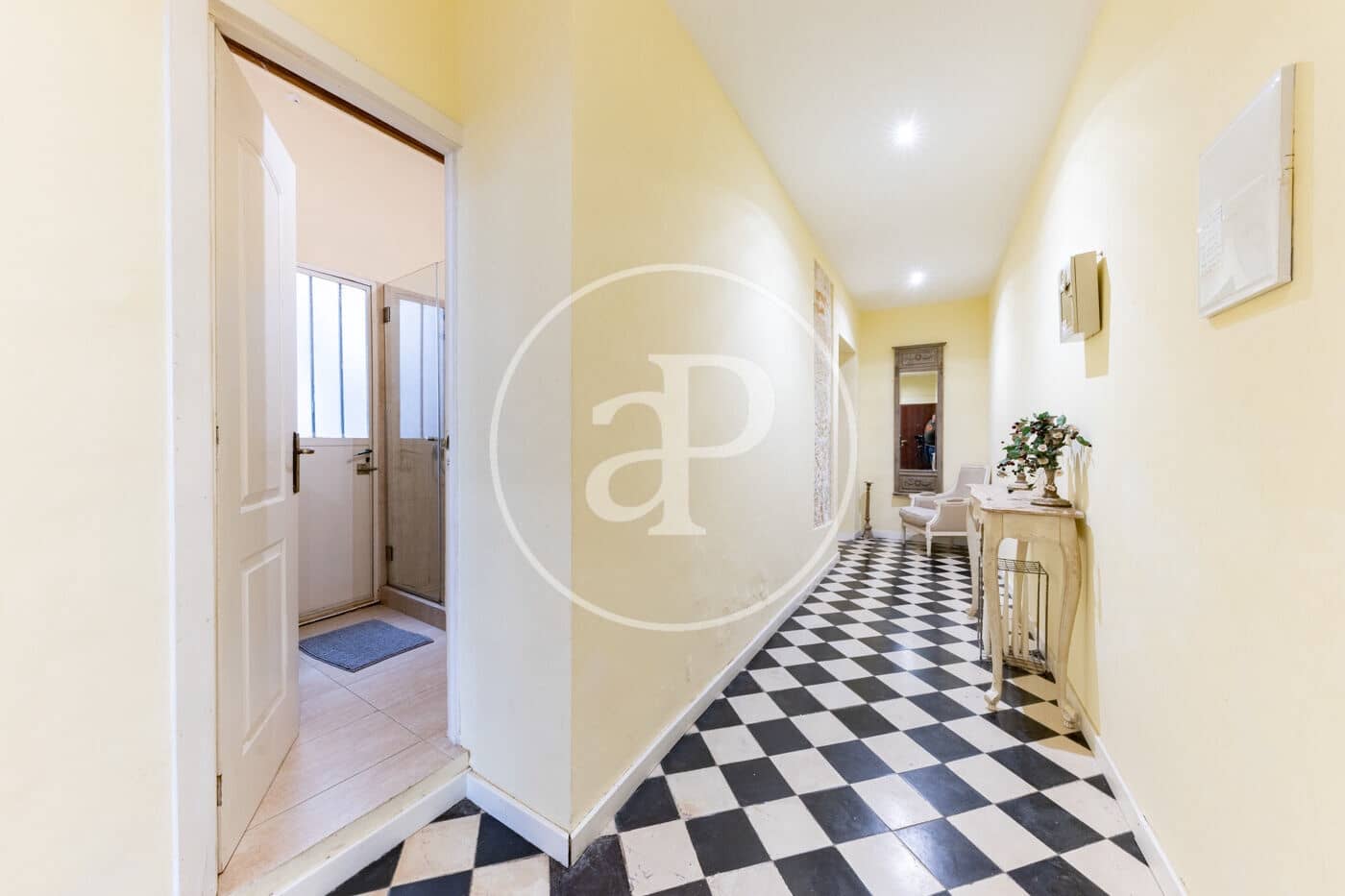 Apartamento de 2 habitaciones en Palma de Mallorca en alquiler - 1.800 € (Ref: 9677507)