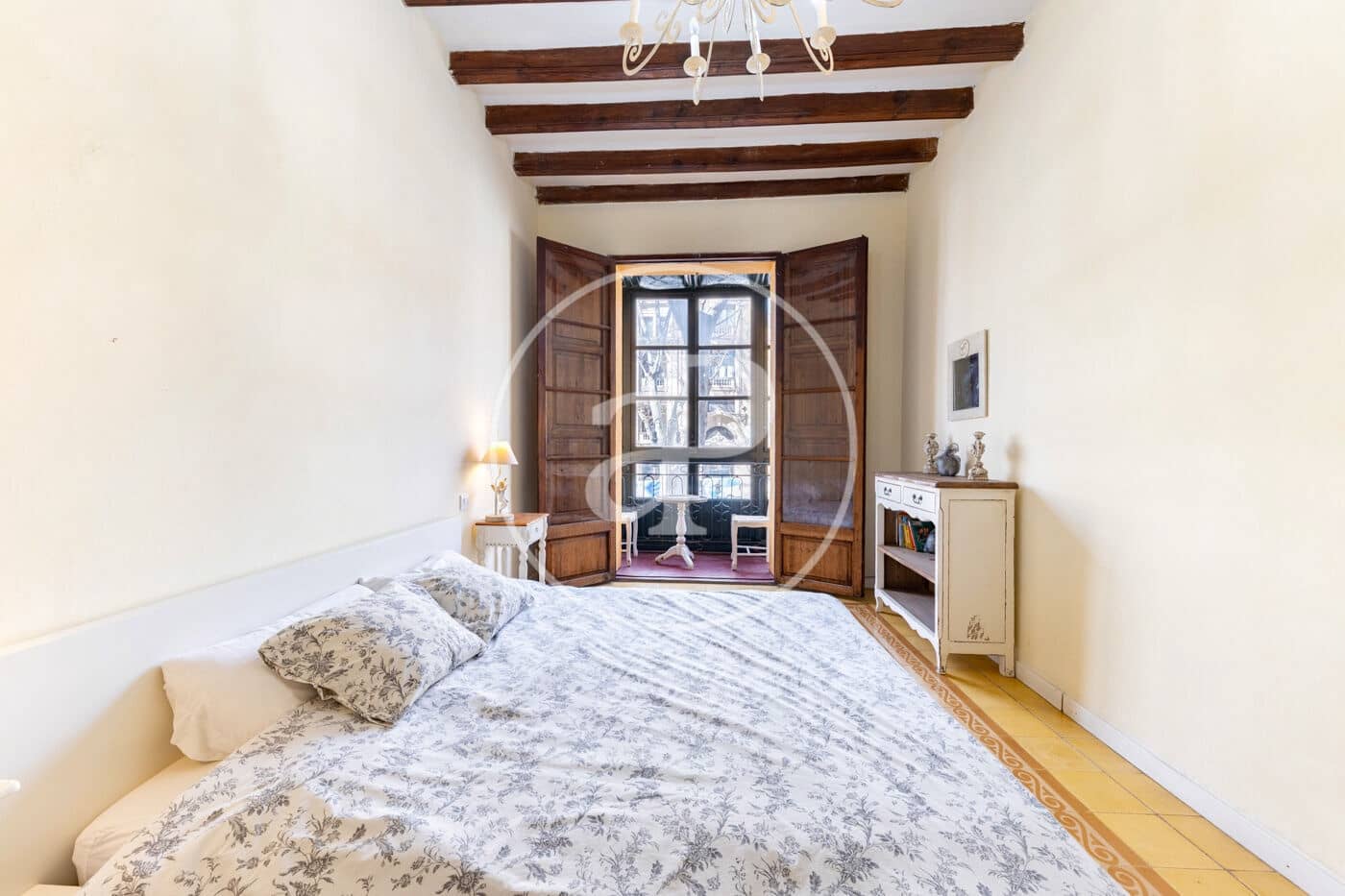 Apartamento de 2 habitaciones en Palma de Mallorca en alquiler - 1.800 € (Ref: 9677507)