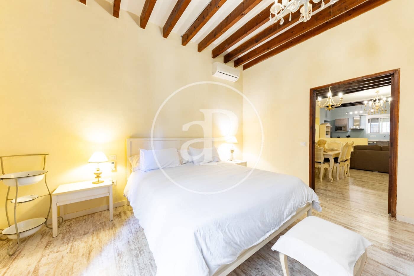 Apartamento de 2 habitaciones en Palma de Mallorca en alquiler - 1.800 € (Ref: 9677507)