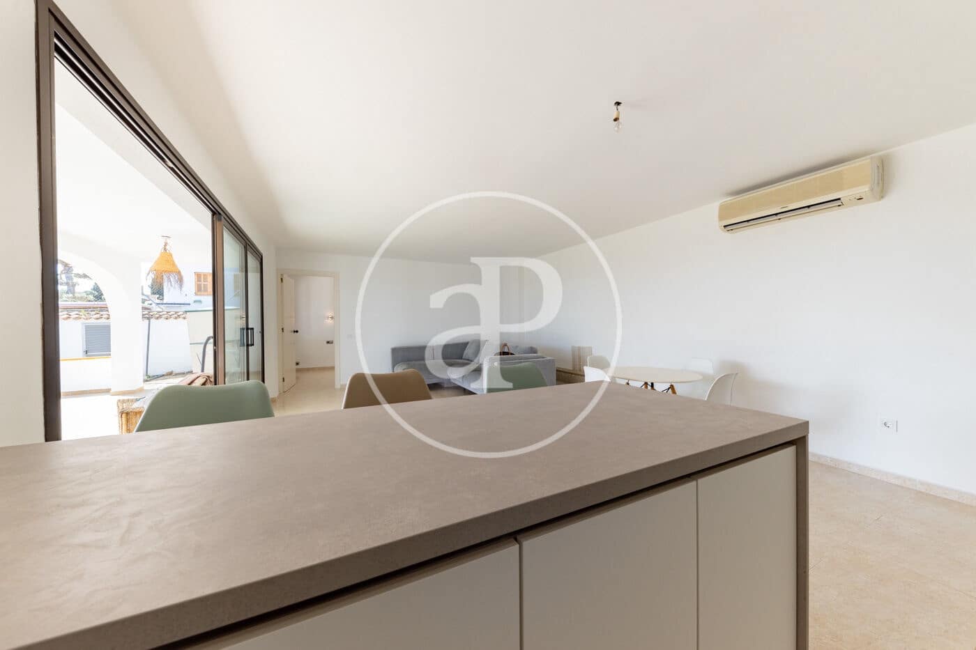 2 bedroom Apartment for rent in Palmanova - € 1,700 (Ref: 9686455)