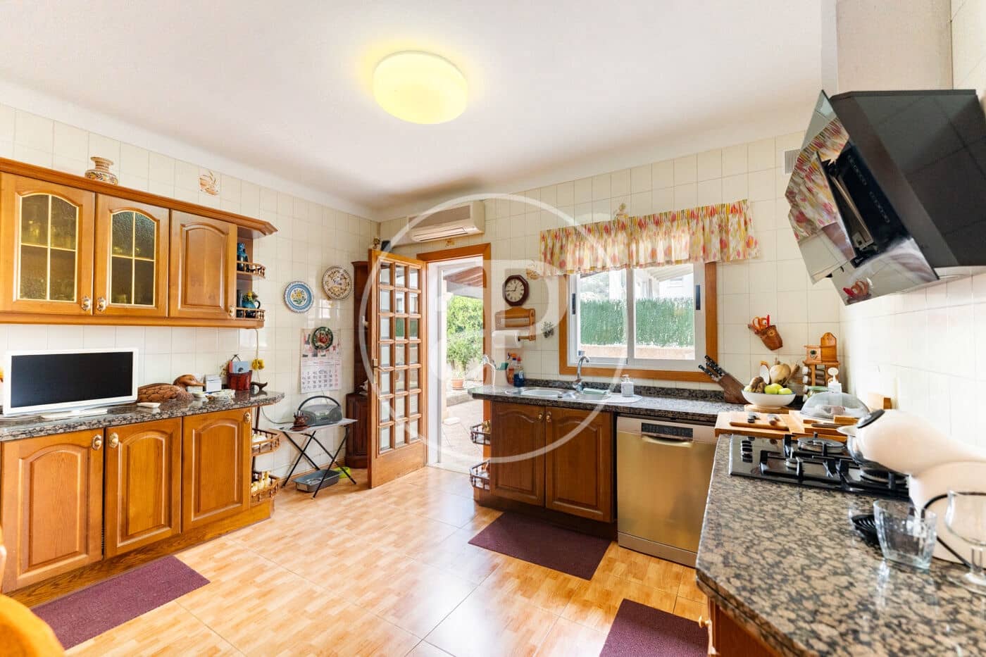 4 makuuhuone Huvila myytävänä paikassa Palmanyola mukana uima-altaan - 1 134 000 € (Ref: 9686457)