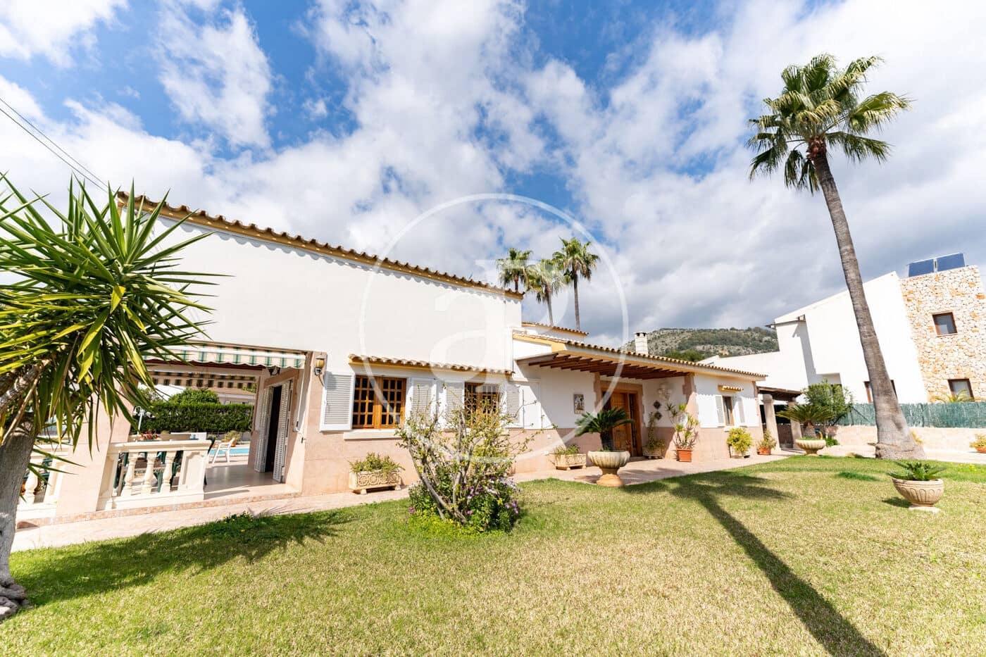 4 makuuhuone Huvila myytävänä paikassa Palmanyola mukana uima-altaan - 1 134 000 € (Ref: 9686457)