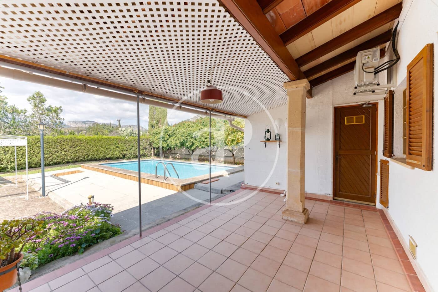 4 soveværelse Villa til salg i Palmanyola med swimmingpool - € 895.000 (Ref: 9686461)