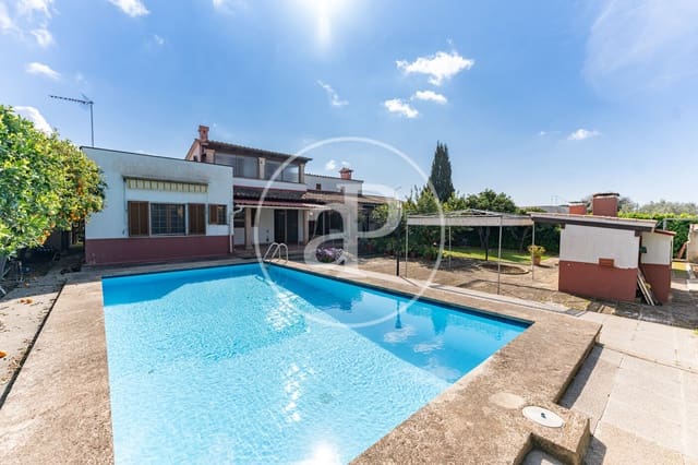 4 soveværelse Villa til salg i Palmanyola, Bunyola med swimmingpool - € 895.000 (Ref: 9686461)