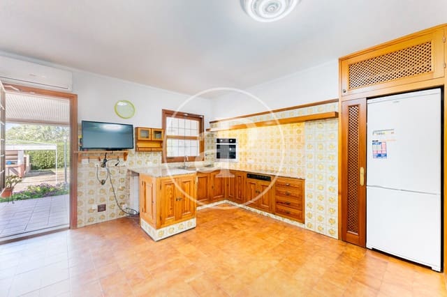 4 soveværelse Villa til salg i Palmanyola, Bunyola med swimmingpool - € 895.000 (Ref: 9686461)