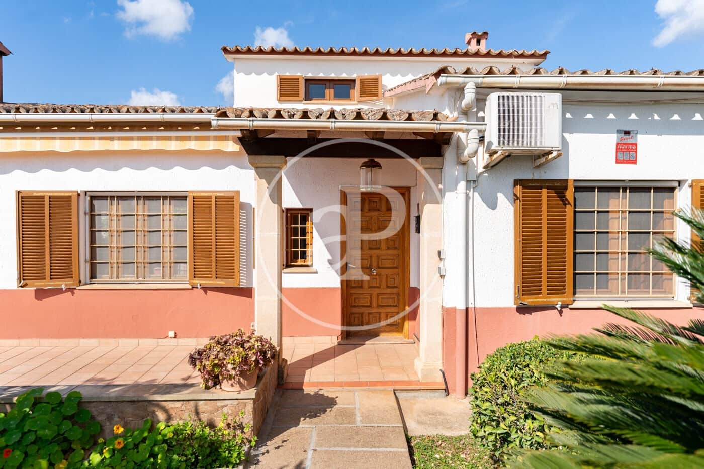 4 soveværelse Villa til salg i Palmanyola med swimmingpool - € 895.000 (Ref: 9686461)