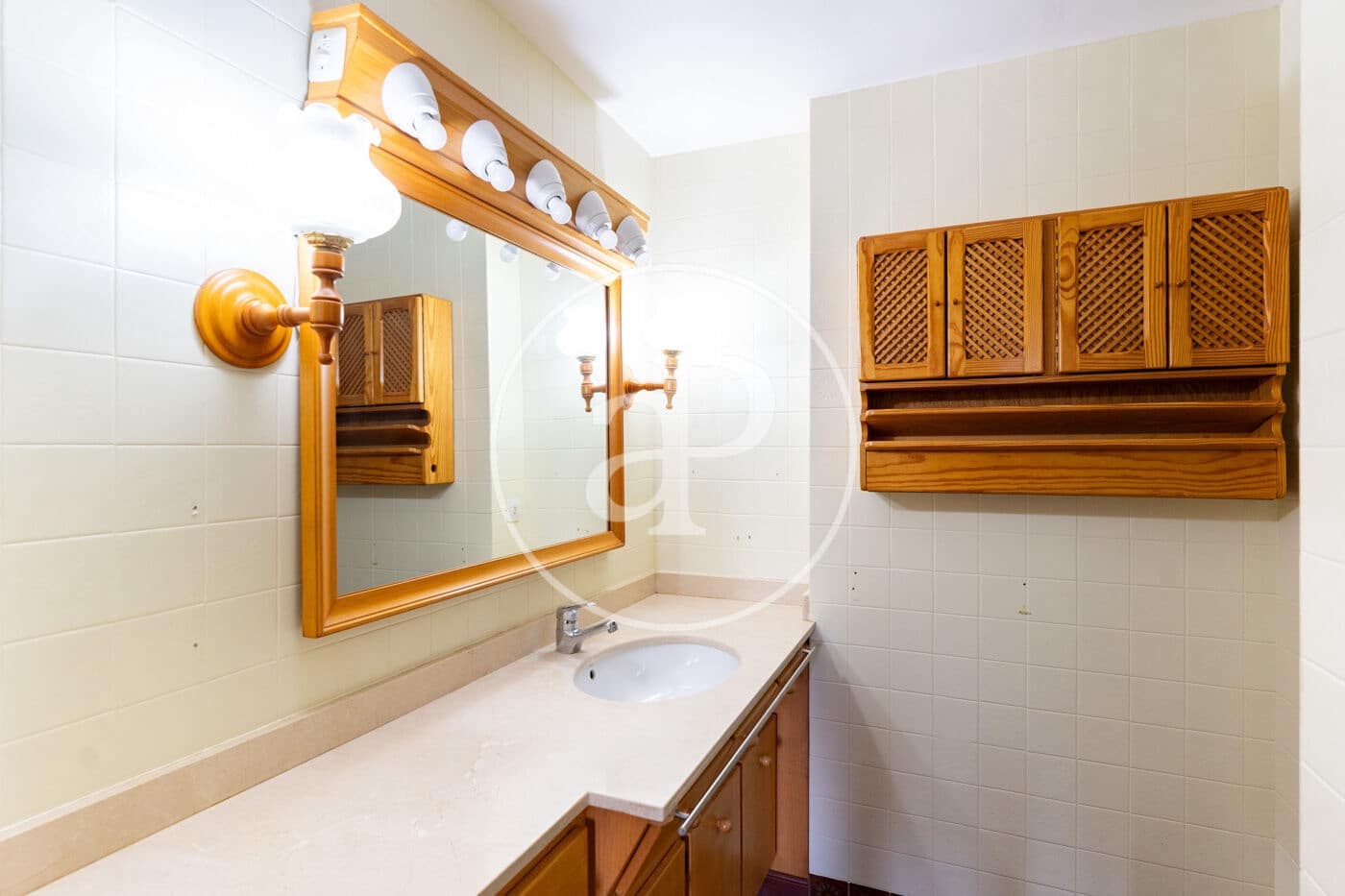 4 soveværelse Villa til salg i Palmanyola med swimmingpool - € 895.000 (Ref: 9686461)