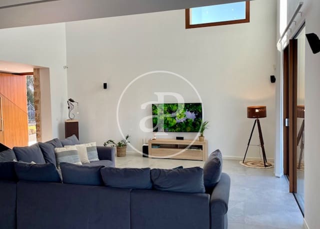 3 quarto Moradia para arrendar em Alcúdia com piscina - 10 000 € (Ref: 9686462)