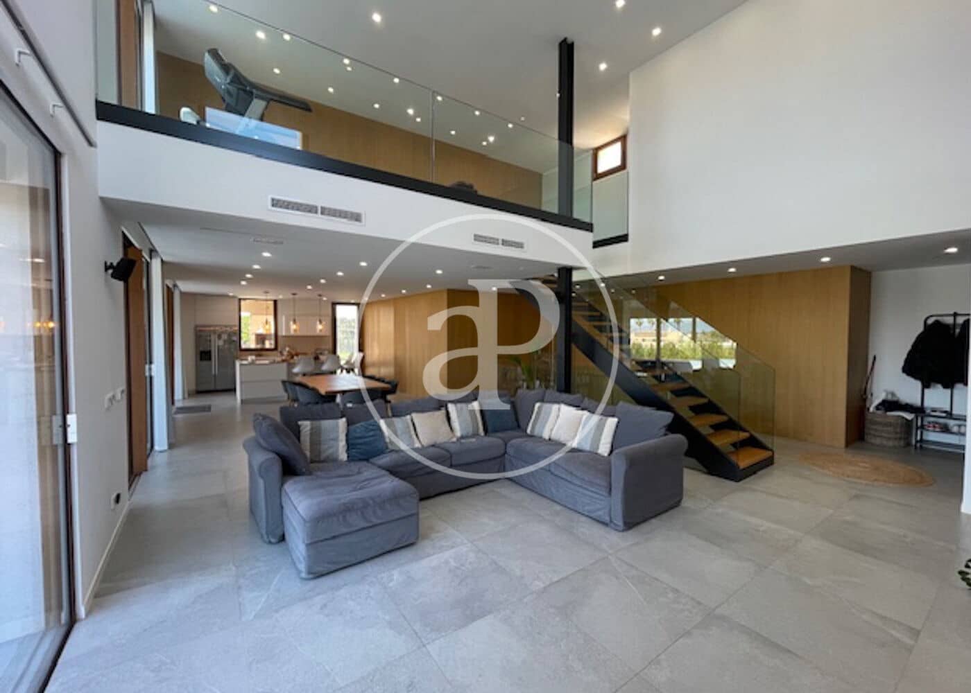 3 bedroom Villa for rent in Alcudia with pool - € 12,000 (Ref: 9686462)