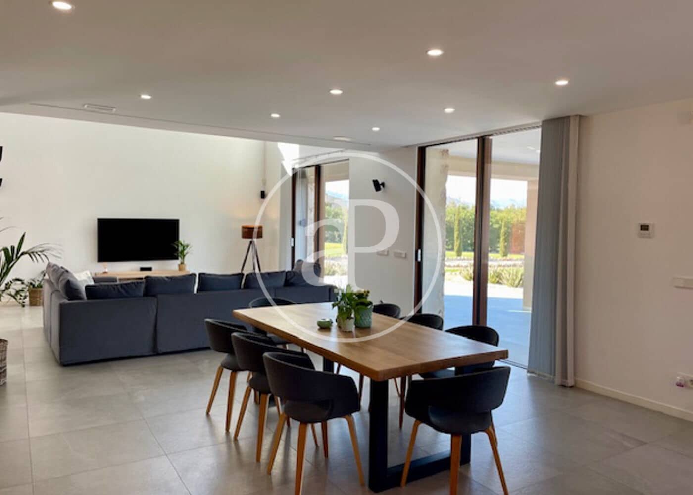 3 bedroom Villa for rent in Alcudia with pool - € 12,000 (Ref: 9686462)